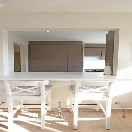 דירה In Near Zeedijk